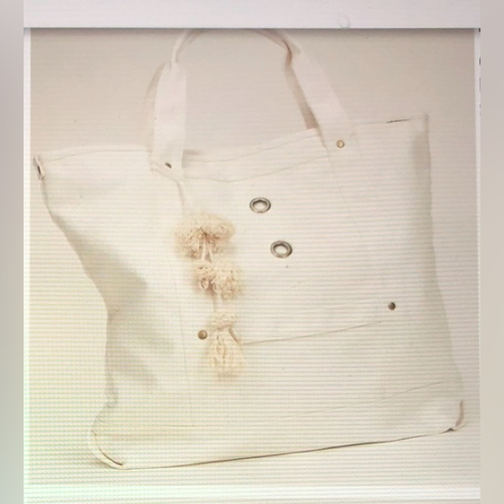 CREAM canvas tote with pompoms